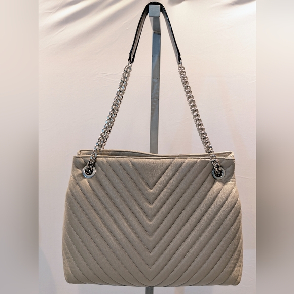 Victoria's Secret Taupe Chevron Shoulder Bag - Picture 7 of 13